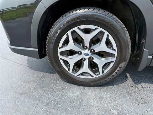 Used 2019 Subaru Forester Premium w/ All-Weather Package AWD/4WD image 24