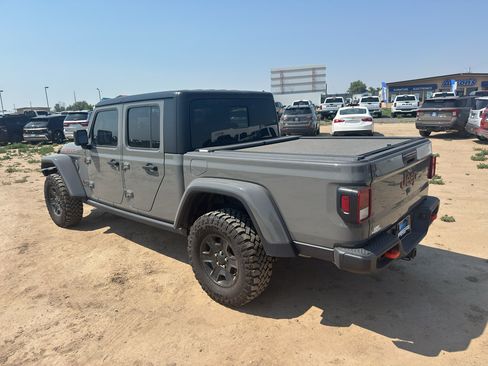 Used 2022 Jeep Gladiator Mojave w/ Cold Weather Group AWD/4WD image 7