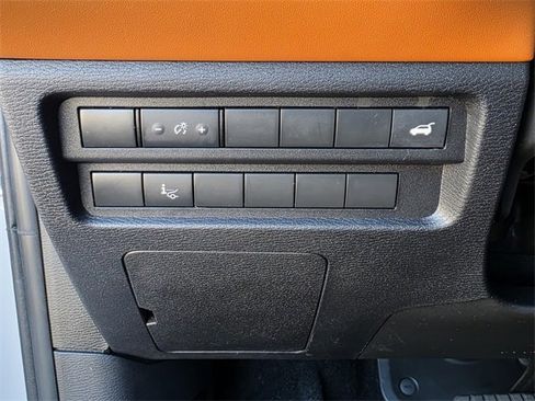 Used 2022 Mitsubishi Outlander SEL image 33