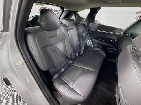 Certified 2024 Hyundai Tucson Limited AWD/4WD image 32