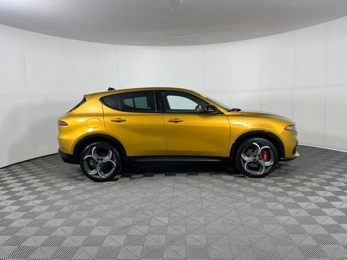 Used 2026 Alfa Romeo Tonale w/ Quick Order Package 23H Volce AWD/4WD image 8