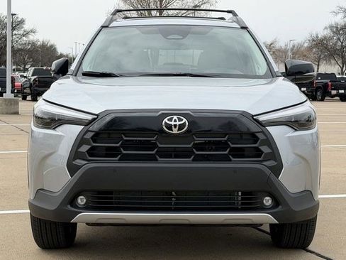 New 2026 Toyota Corolla Cross XLE image 8