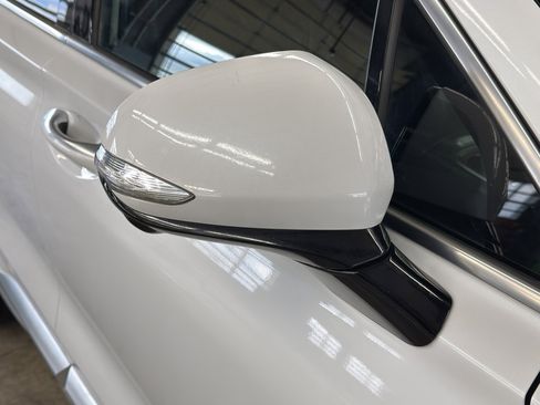 Used 2023 Hyundai Santa Fe Calligraphy AWD/4WD image 11