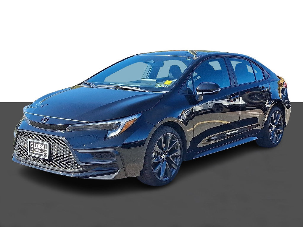 Used 2025 Toyota Corolla SE FWD image 3