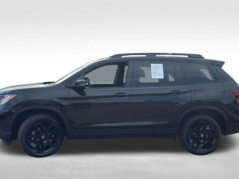 Used 2024 Honda Passport Black Edition image 4