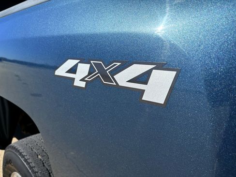 Used 2011 Chevrolet Silverado 2500 LT w/ Interior Plus Package image 8