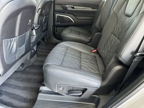 Used 2024 Kia Telluride SX X-Line AWD/4WD image 32