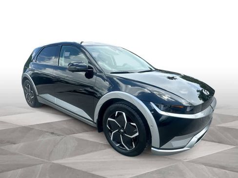 Used 2024 Hyundai Ioniq 5 Limited RWD image 2