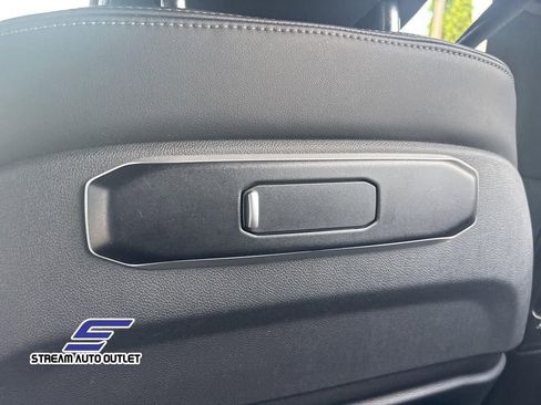 Used 2024 BMW X5 xDrive40i w/ Premium Package AWD/4WD image 18