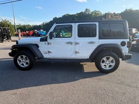 Used 2020 Jeep Wrangler Unlimited Sport S AWD/4WD image 31