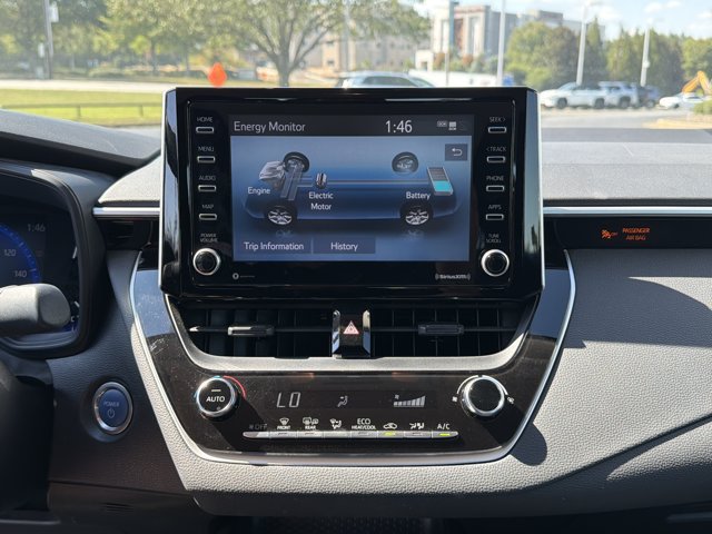 Certified 2021 Toyota Corolla LE FWD image 20