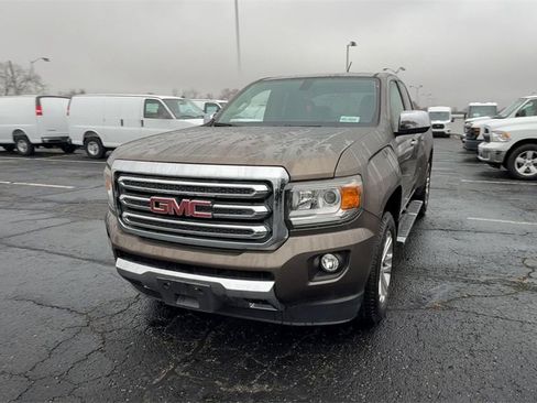 Used 2015 GMC Canyon SLT image 3
