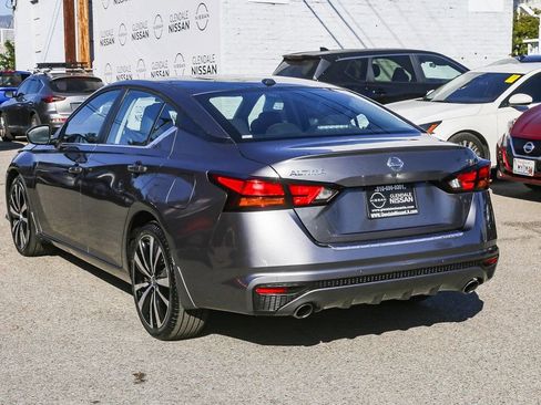 Used 2022 Nissan Altima 2.5 SR image 6
