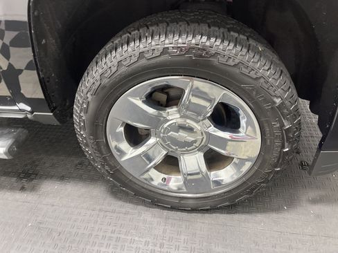 Used 2015 Chevrolet Silverado 1500 LTZ Z71 w/ Custom Sport Edition AWD/4WD image 27