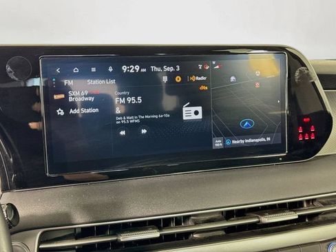 Used 2025 Hyundai Palisade SEL FWD image 14