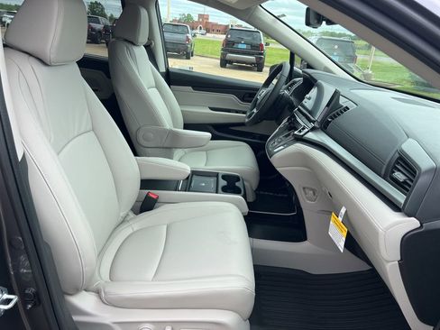 New 2026 Honda Odyssey EX-L image 29