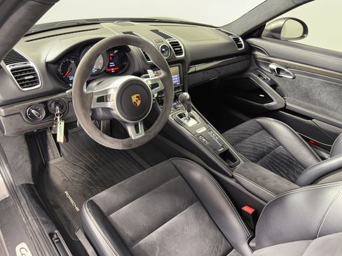 Used 2015 Porsche Cayman GTS RWD image 4