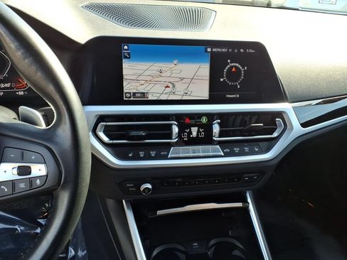Used 2019 BMW 330i xDrive Sedan w/ Convenience Package AWD/4WD image 8