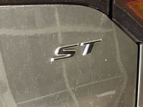 Used 2020 Buick Encore GX Preferred w/ Sport Touring Package AWD/4WD image 12