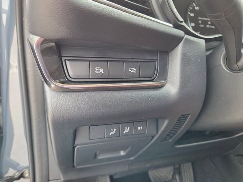 Certified 2025 MAZDA CX-30 AWD 2.5 S w/ Preferred Package image 23