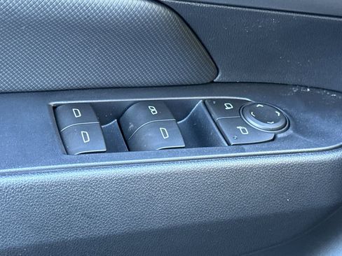 New 2026 Chevrolet Equinox EV RS image 12