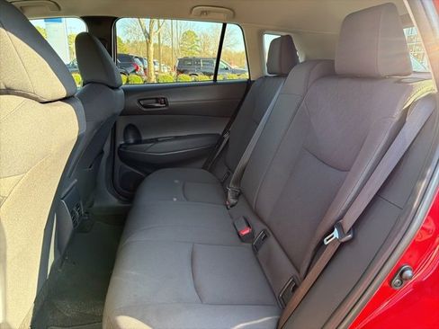 Used 2023 Toyota Corolla Cross LE image 29