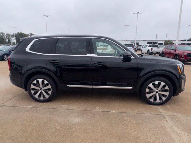 Used 2021 Kia Telluride EX w/ EX Premium Package FWD image 2