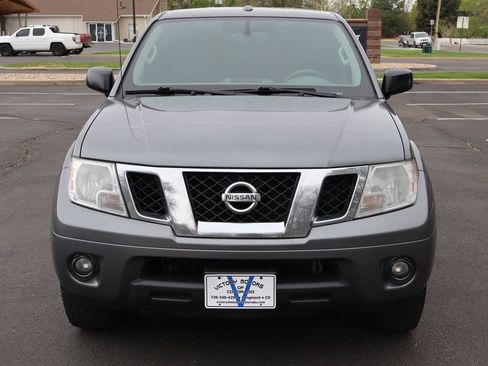 Used 2017 Nissan Frontier SV w/ SV Value Truck Package AWD/4WD image 12