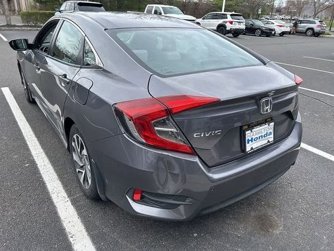 Used 2016 Honda Civic EX image 10
