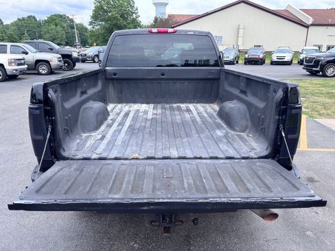 Used 2011 GMC Sierra 2500 SLE w/ Snow Plow Prep Package AWD/4WD image 9