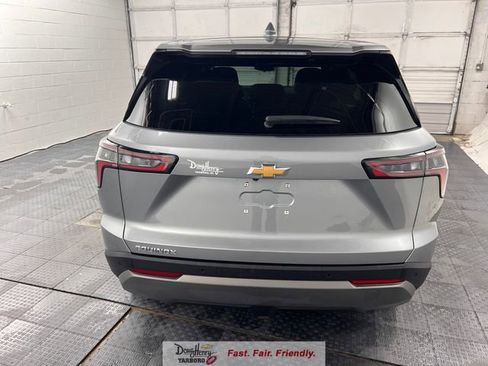 Used 2025 Chevrolet Equinox LT image 7