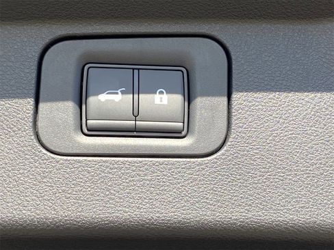 New 2026 Nissan Armada Platinum image 14