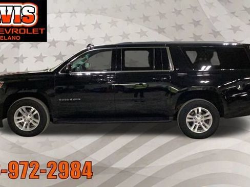 Used 2018 Chevrolet Suburban LT AWD/4WD image 3