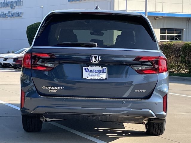 New 2027 Honda Odyssey Elite image 5