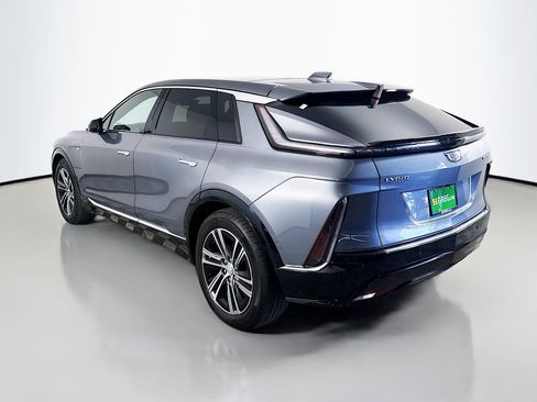 Used 2023 Cadillac Lyriq 2WD image 7