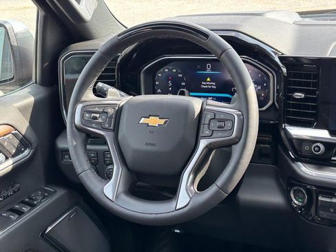 New 2026 Chevrolet Silverado 1500 High Country w/ Technology Package AWD/4WD image 7