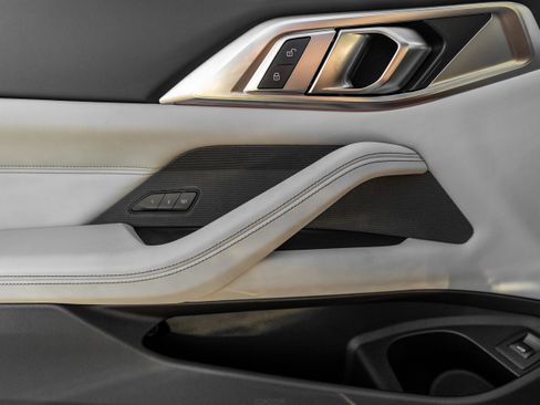 Used 2024 BMW M4 image 30