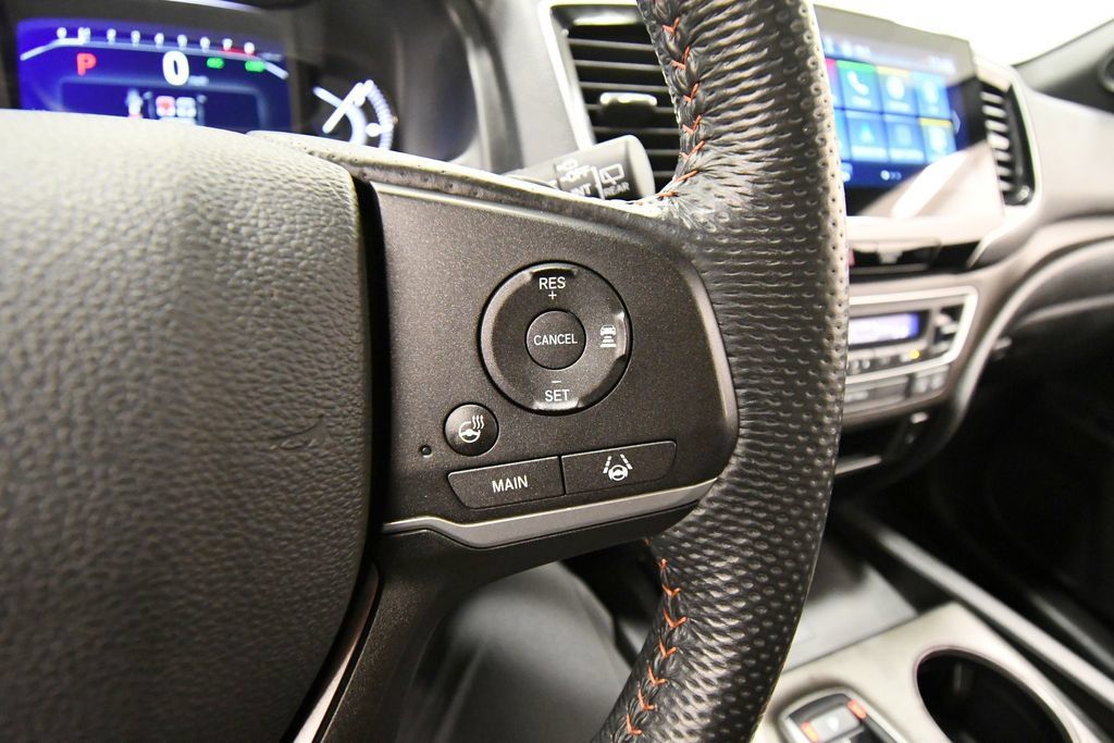 Certified 2024 Honda Passport TrailSport image 22
