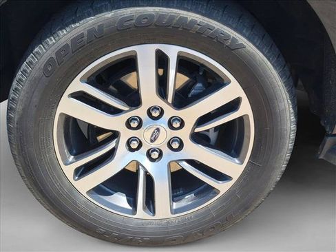 Used 2024 Ford Expedition Limited RWD image 11
