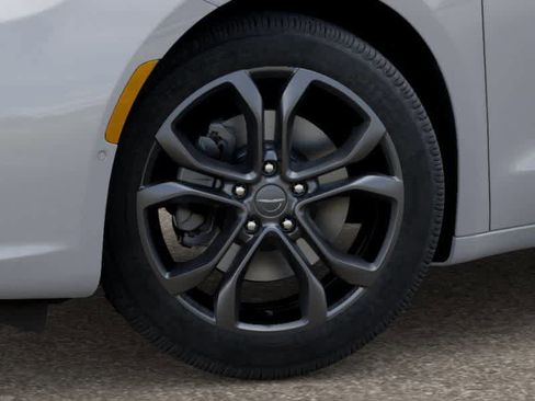 New 2026 Chrysler Pacifica Select image 8