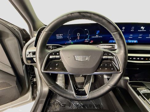 Used 2024 Cadillac Lyriq Luxury RWD image 13