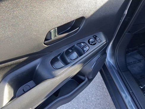 Used 2023 Nissan Kicks S FWD image 16