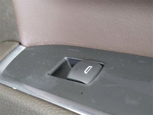 Used 2024 GMC Sierra 1500 Denali image 37