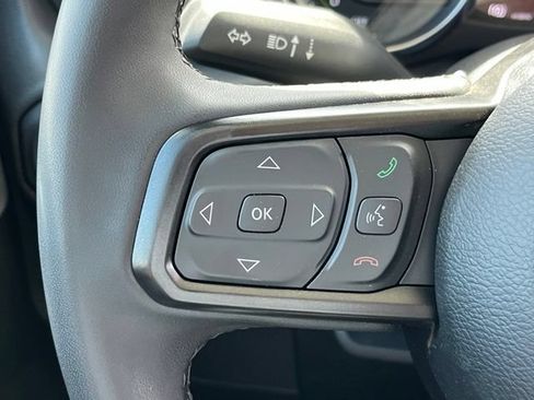 Used 2023 Jeep Wrangler Unlimited AWD/4WD image 15