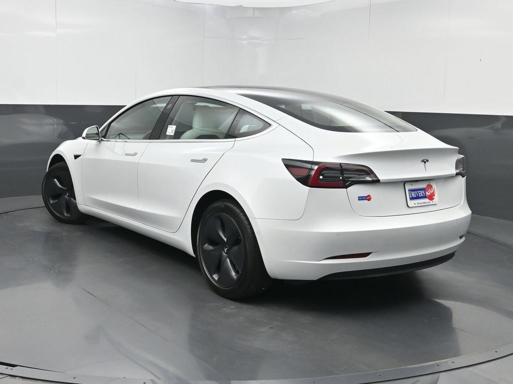 Used 2020 Tesla Model 3 Standard Range Plus RWD image 21