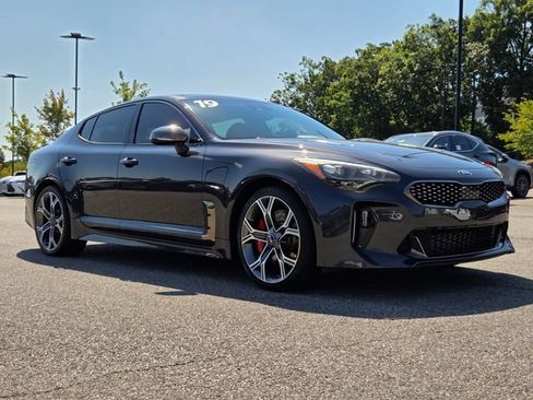 Used 2019 Kia Stinger GT1 RWD image 7