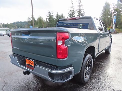 Used 2025 Chevrolet Silverado 1500 LT image 8