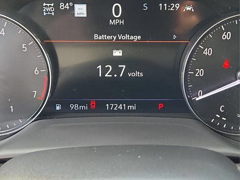 Used 2022 Buick Envision Essence AWD/4WD image 19