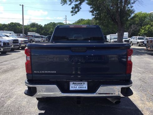 Used 2020 Chevrolet Silverado 2500 W/T w/ WT Safety Package AWD/4WD image 4