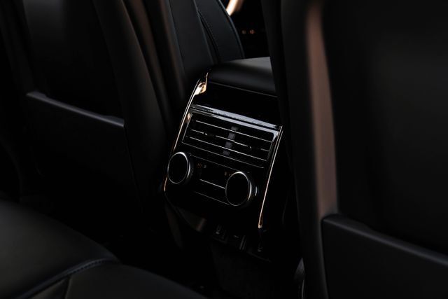 New 2026 Land Rover Range Rover Sport Dynamic SE AWD/4WD image 48